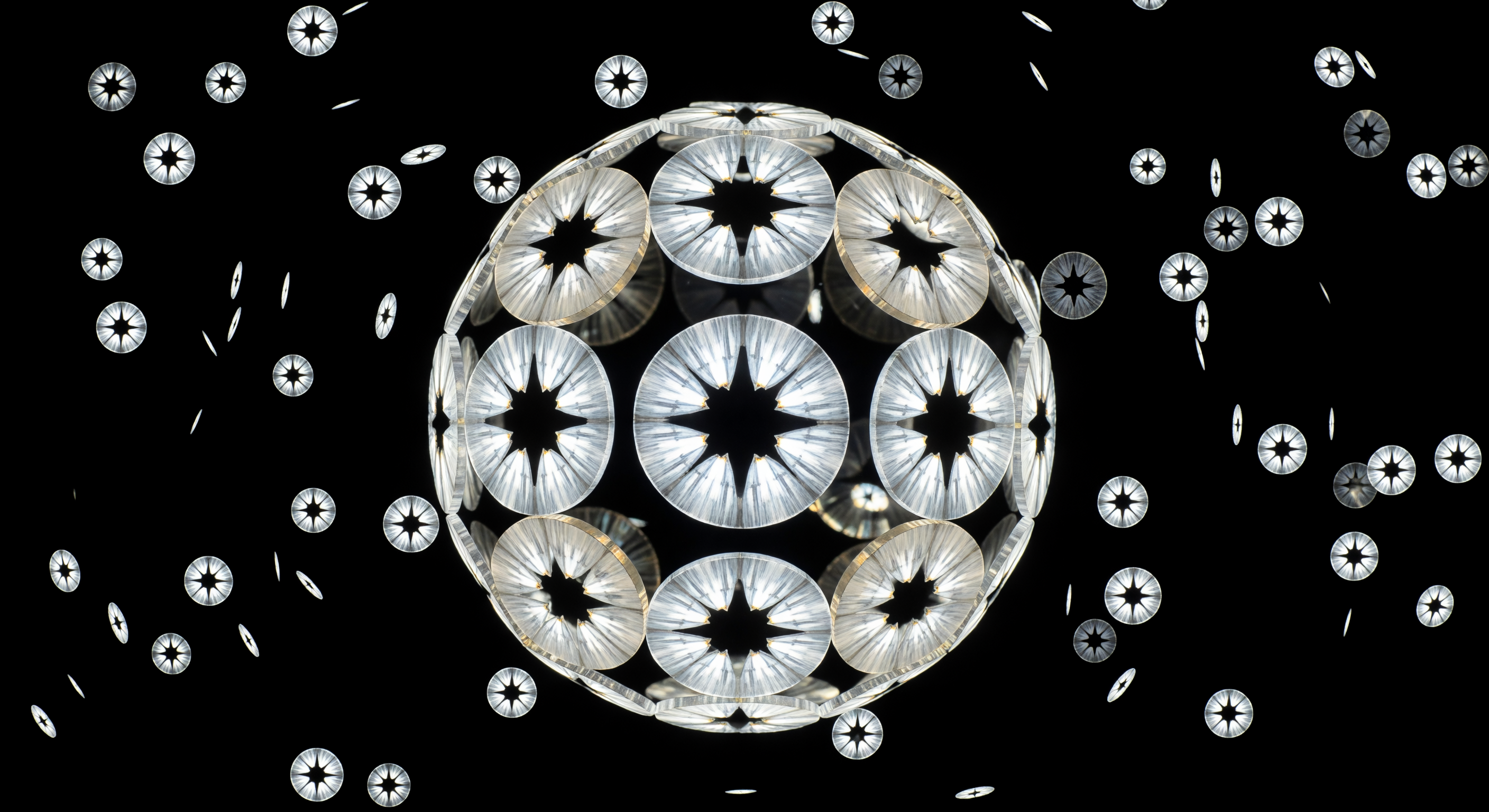 Polarized Crystal Circus